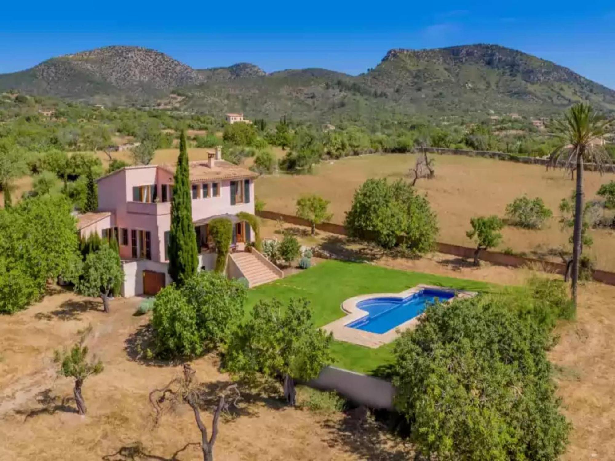 Villa Exquisite With Private Pool