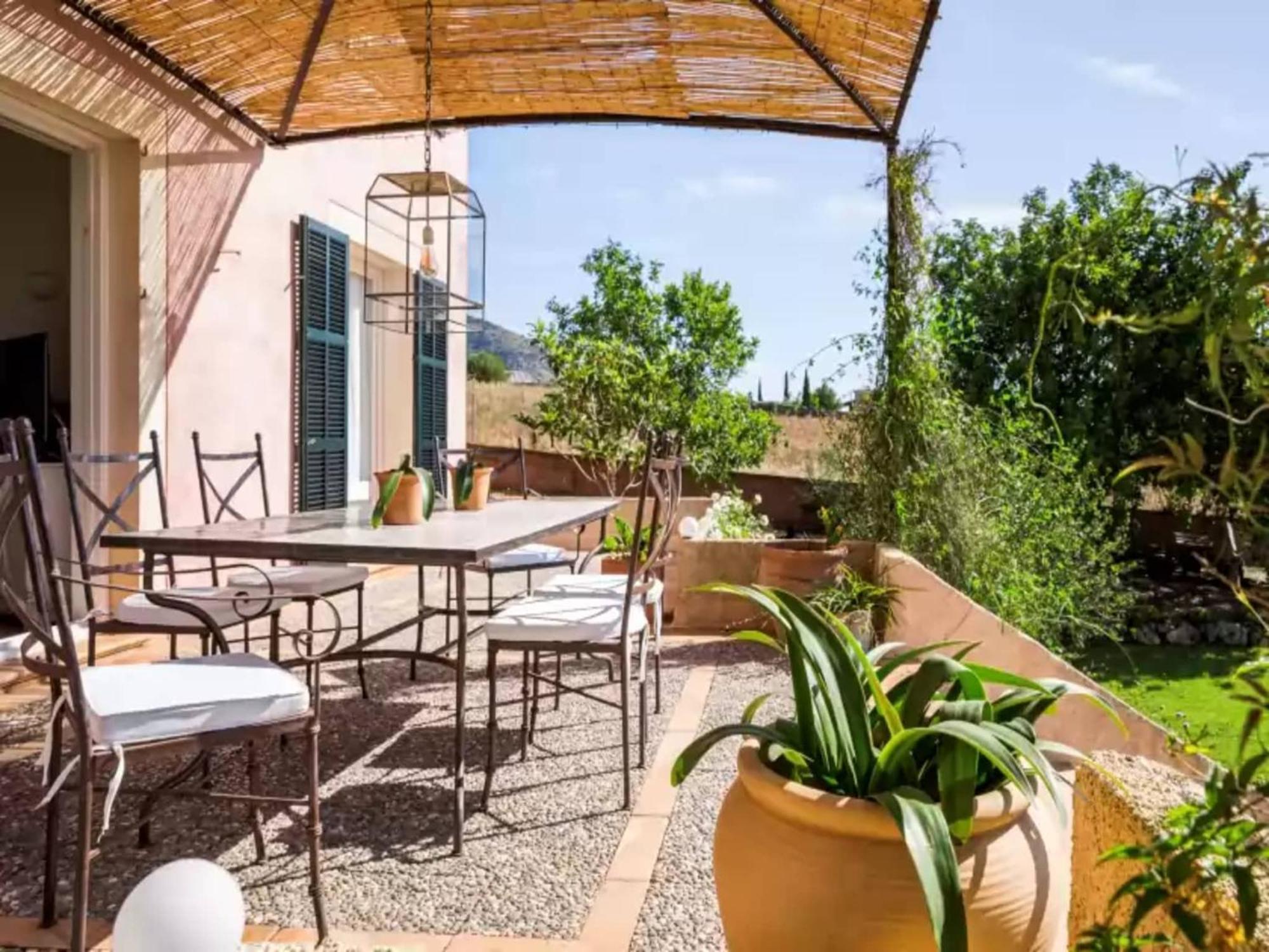 Villa Exquisite With Private Pool Sant Llorenc Des Cardassar